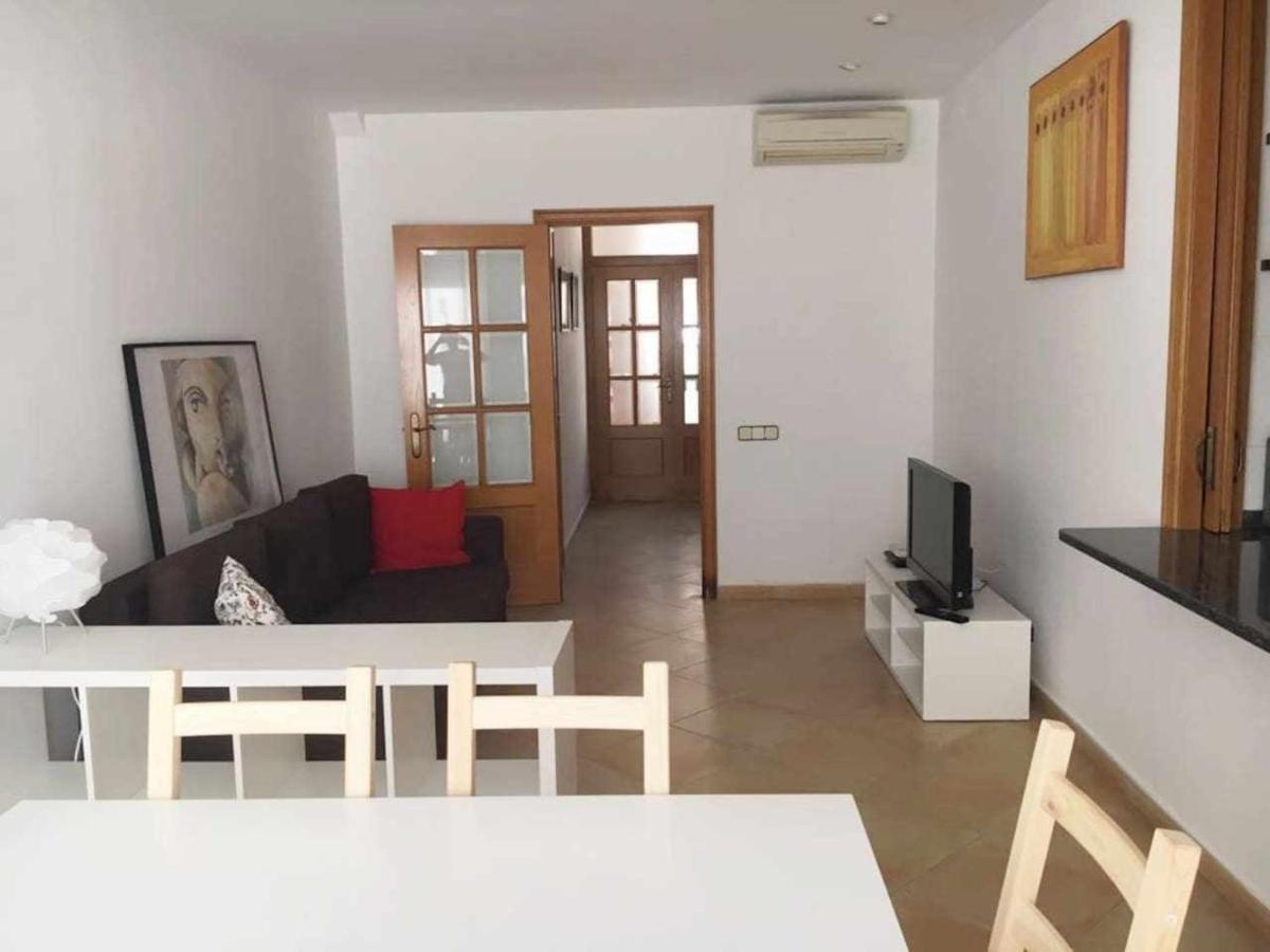 Nice And Quiet Flat In Premia De Mar Hutb Kültér fotó